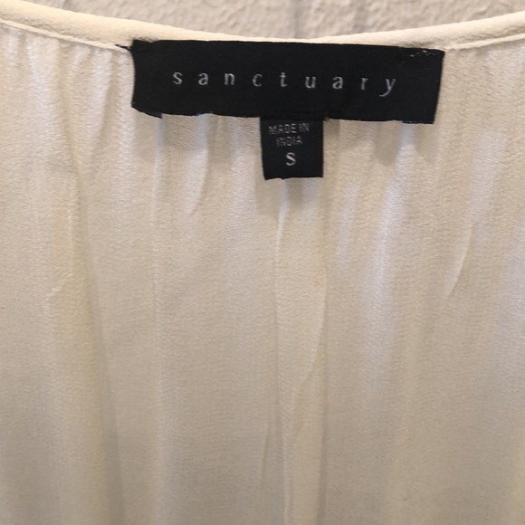 Beautiful Sanctuary blouse - Picture 3 of 5